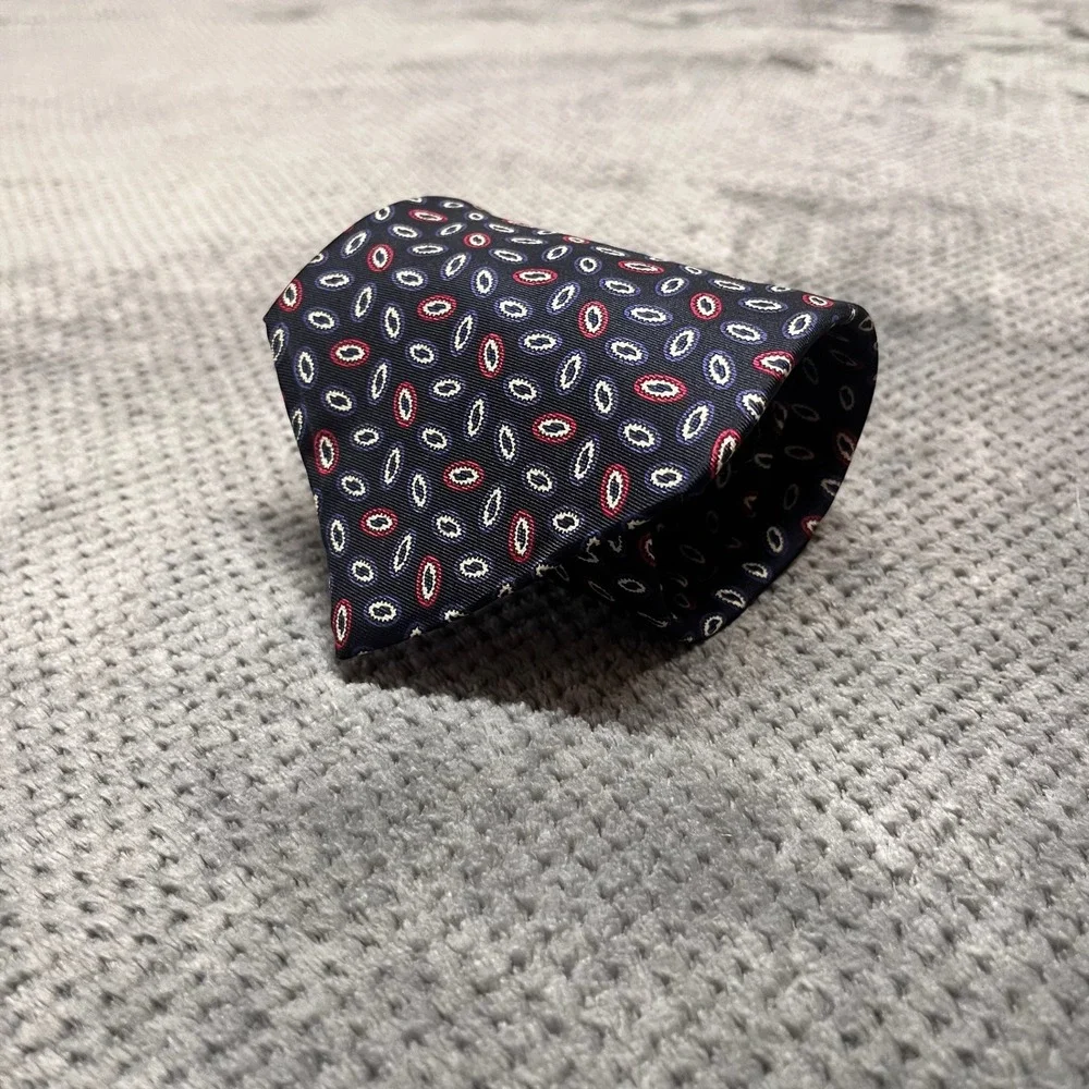 Don Loper Beverly Hills Mens Navy Blue Medallion 100% Italian‎ Silk Necktie Tie